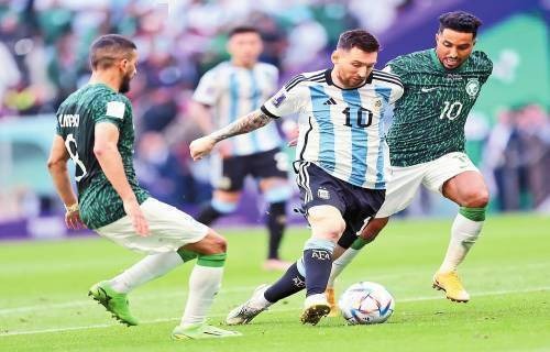 瑞士羽球公开赛 大马3男双一轮游